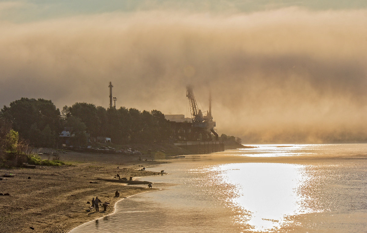Амур, туман, рыбаки - Alexander Antonov