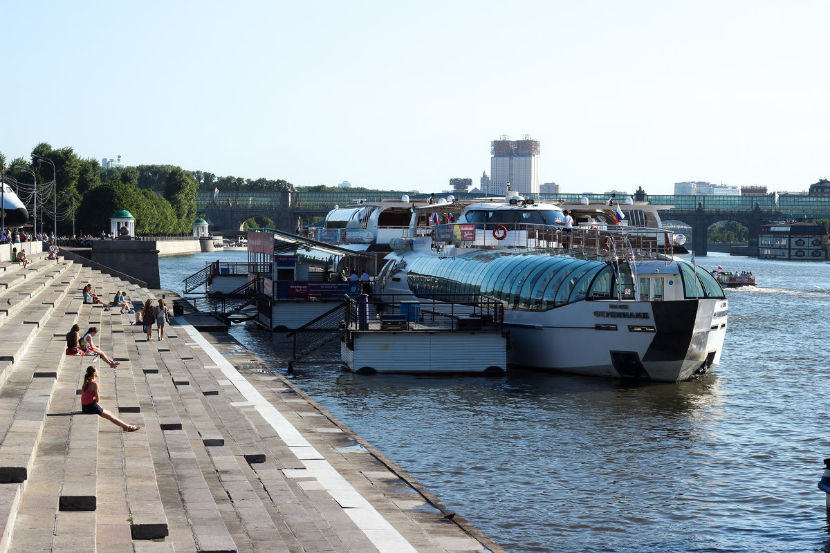 Лето...Солнце... Москва - Саша Ш. 