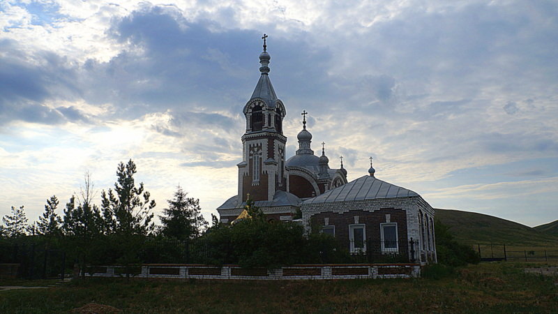 Храм в честь Архангела Михаила - Elena Izotova