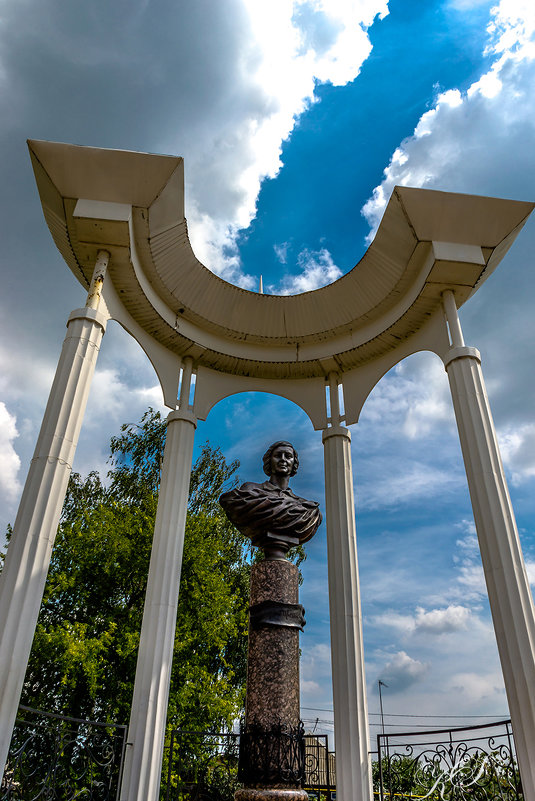 Памятник Цветаевой - Sergey Kuznetsov