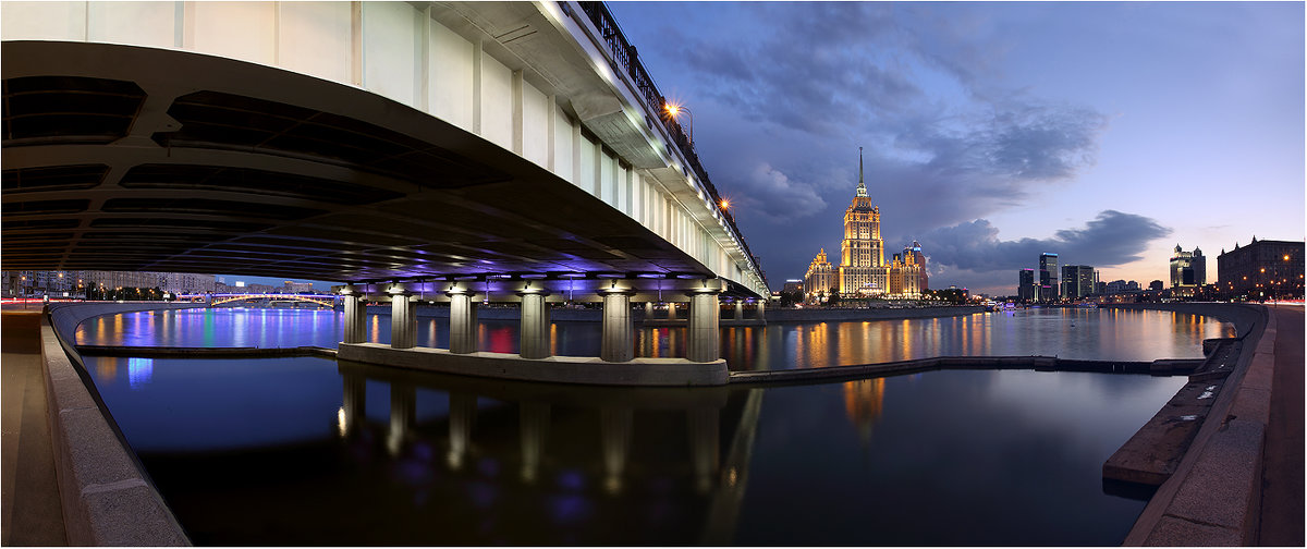 Ночные изгибы московских мостов - Виктория Иванова