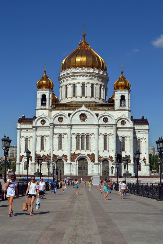 Храм Христа Спасителя - Ольга 