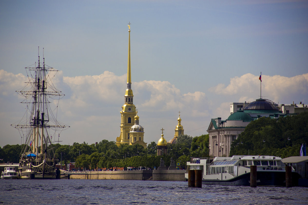 Утро в Санкт-Петербурге - Макс Биккулов