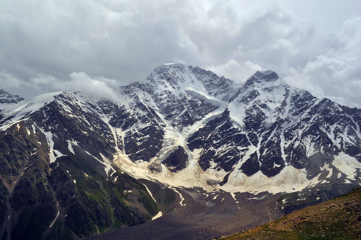 Кавказские горы - Vladimir Lisunov