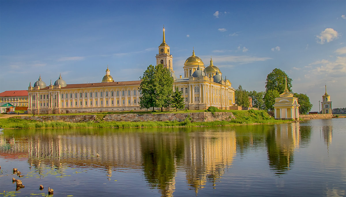 Нилостолбинская пустынь