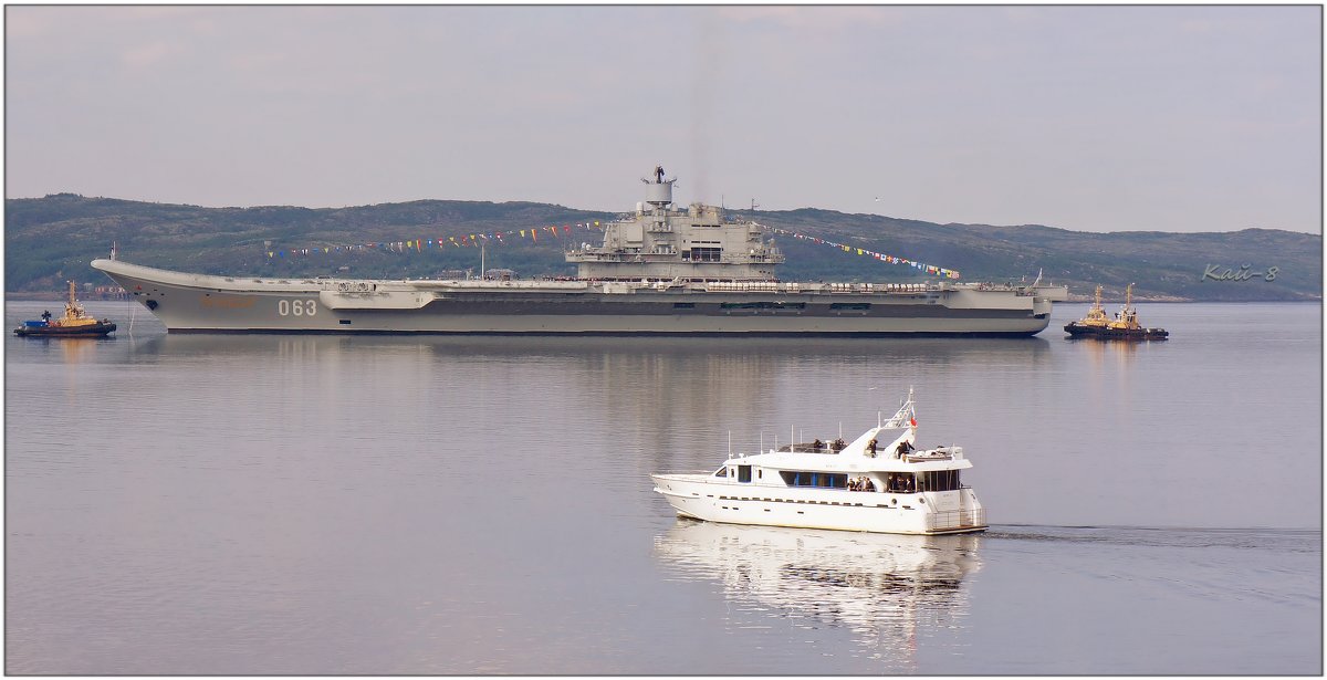 Военно-морской парад - Кай-8 (Ярослав) Забелин