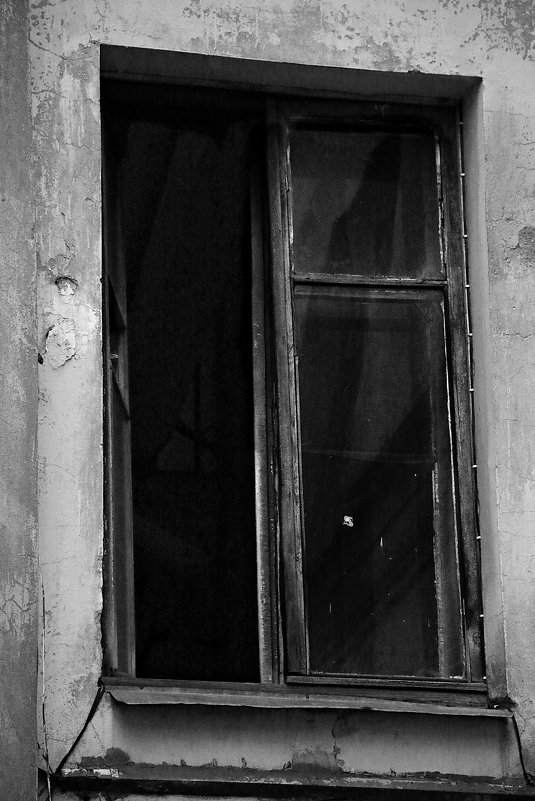 Печальное окно.старого дома - Михаил Лобов (drakonmick)