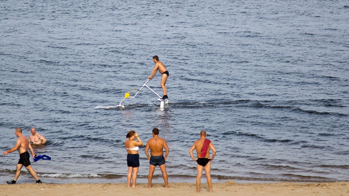 Спортивный вид отдыха на воде -Акваскипер ( водный велосипед) - Николай Алехин