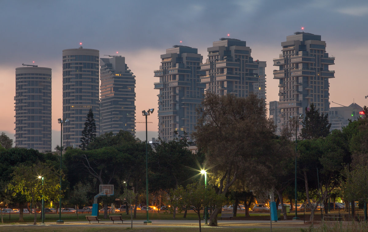 Доброе утро,Тель-Авив - Павел Коротун