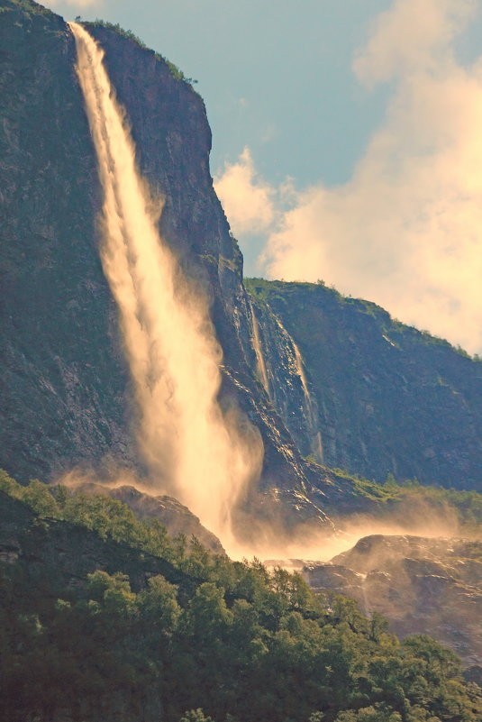 водопады Норвегии - Людмила Селегенева