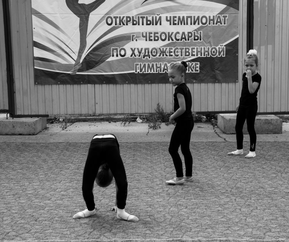Юные гимнастки - Ната Анохина