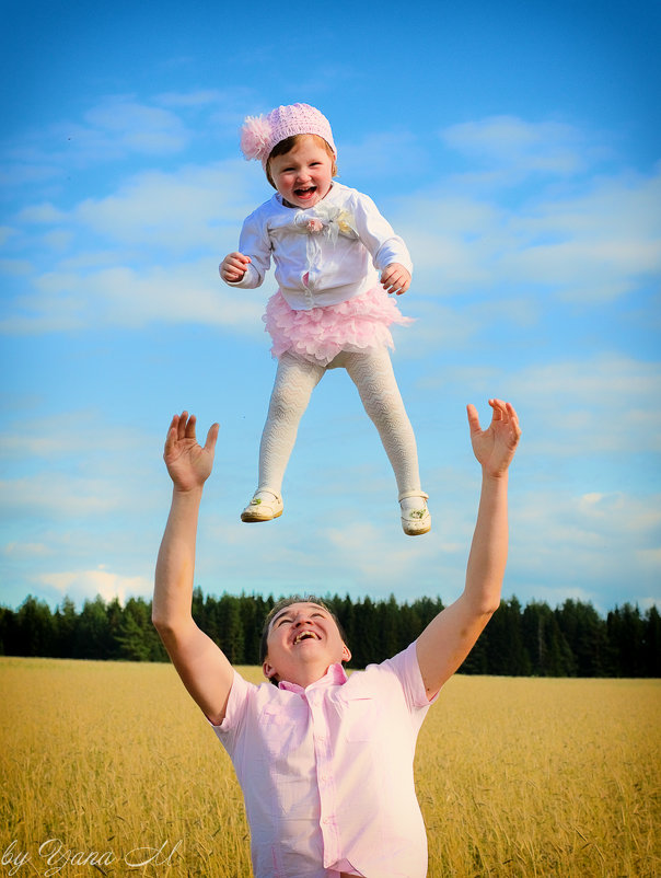 Flying happyness - Yana Meteleva