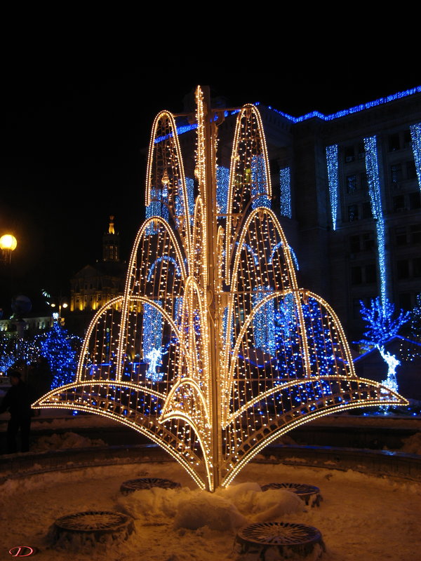 Новогодний фонтан - Anatol Dzhygyr