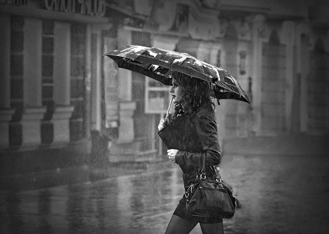 Та, которая уходит в дождь... - Александр Поляков