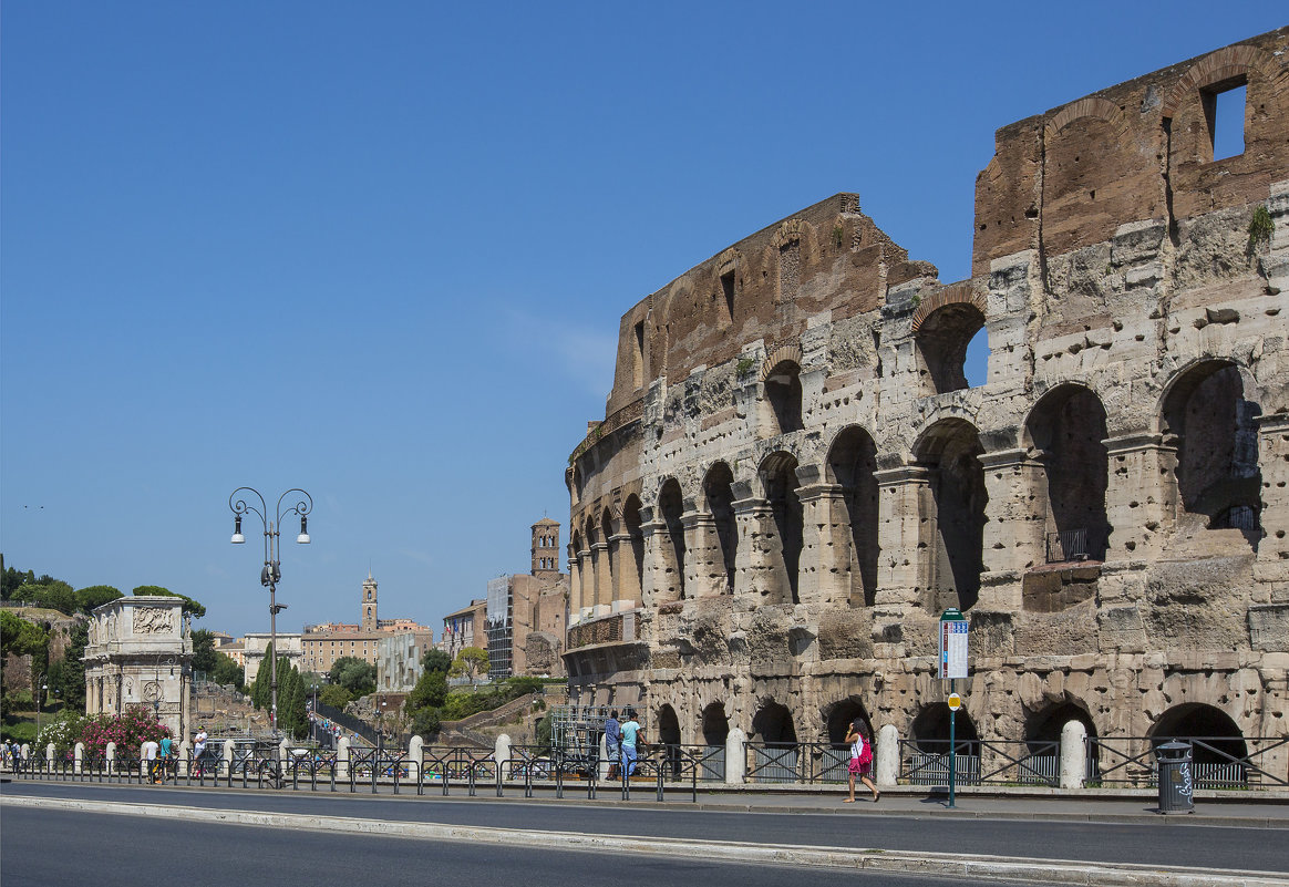 Colosseum, Italy - Elena Inyutina