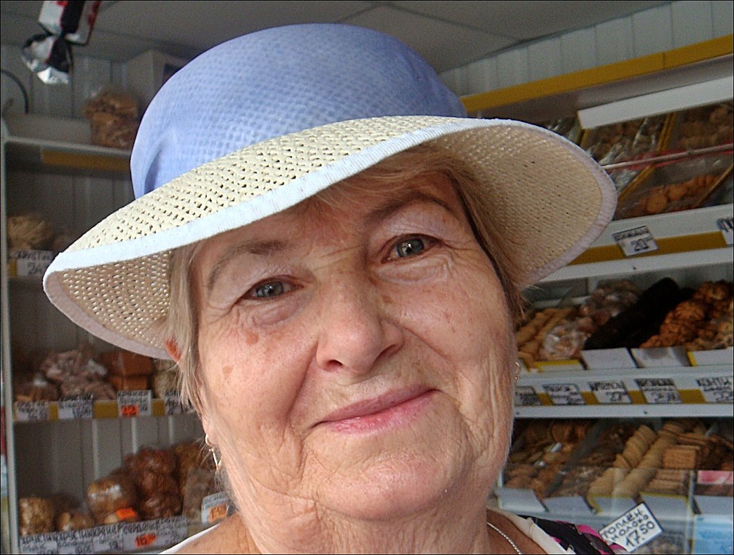 Неля в турецкой шляпе - Нина Корешкова