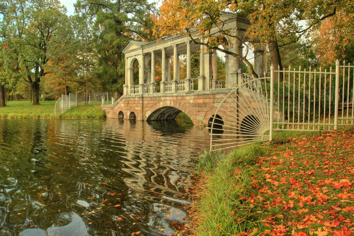 У Мраморного моста - Сергей Григорьев