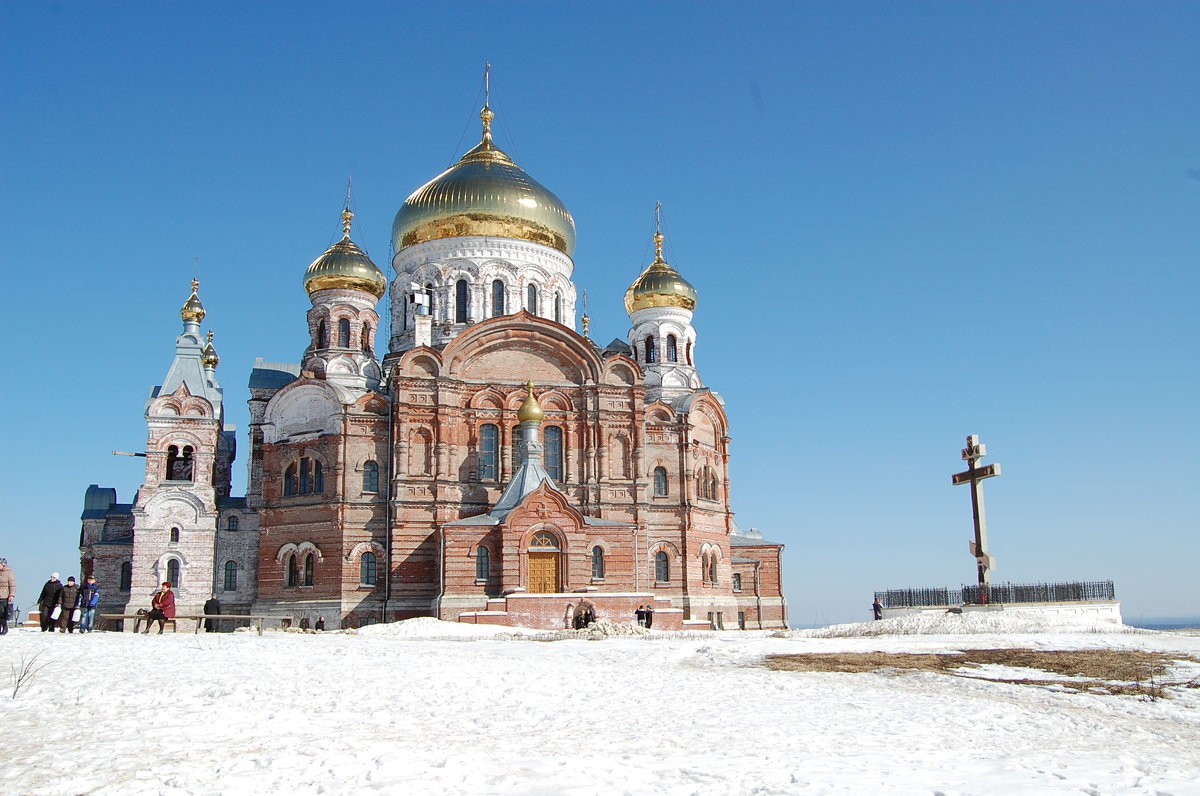 Белогорский монастырь - Людмила Добрецкая