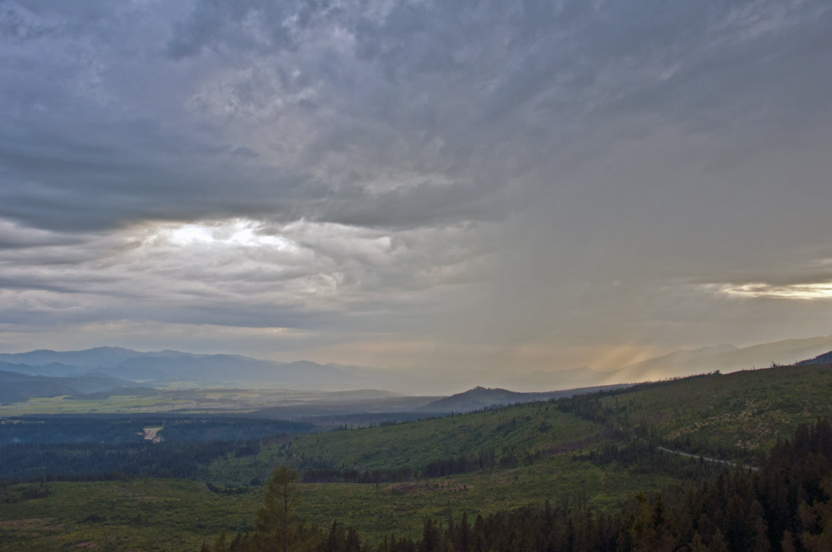 The Storm in Mountains - Roman Ilnytskyi