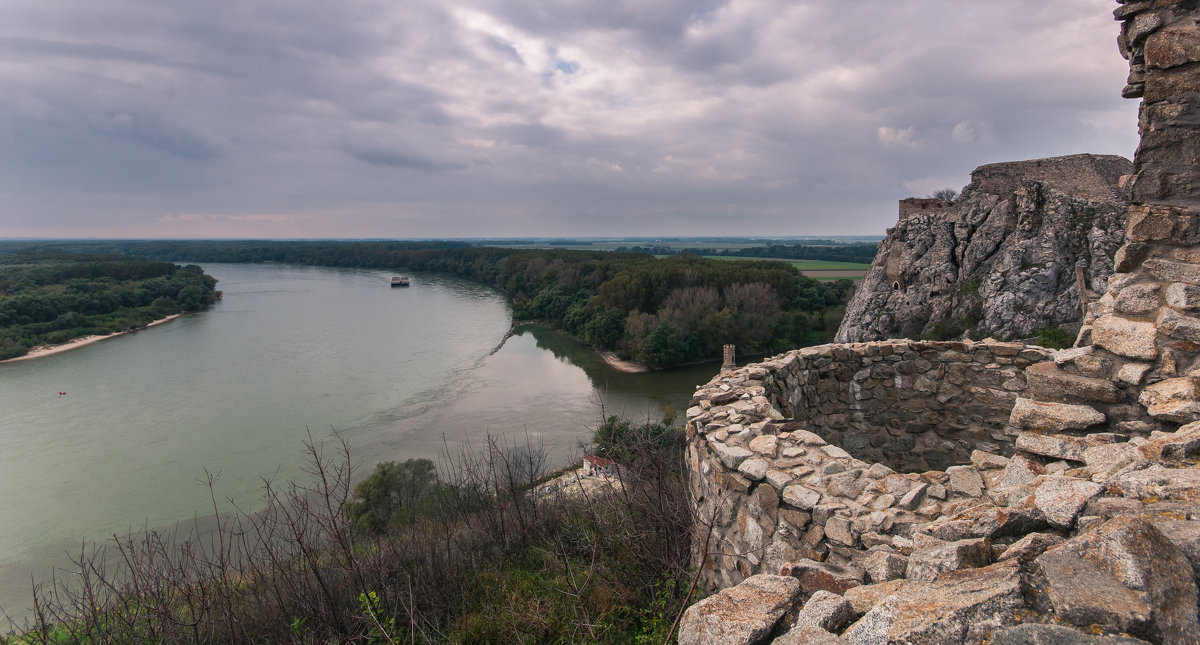Вид на Дунай с замка Девин - Андрей Роговой