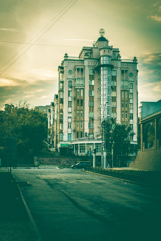 Новый элитный дом - Михаил Сотников
