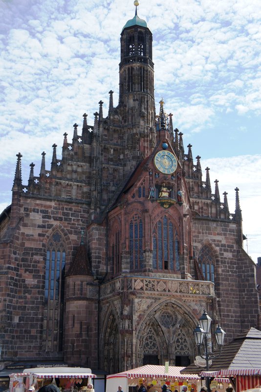 Церковь Божией Матери (Фрауенкирхе) на рыночной площади в Нюрнберге - Елена Павлова (Смолова)