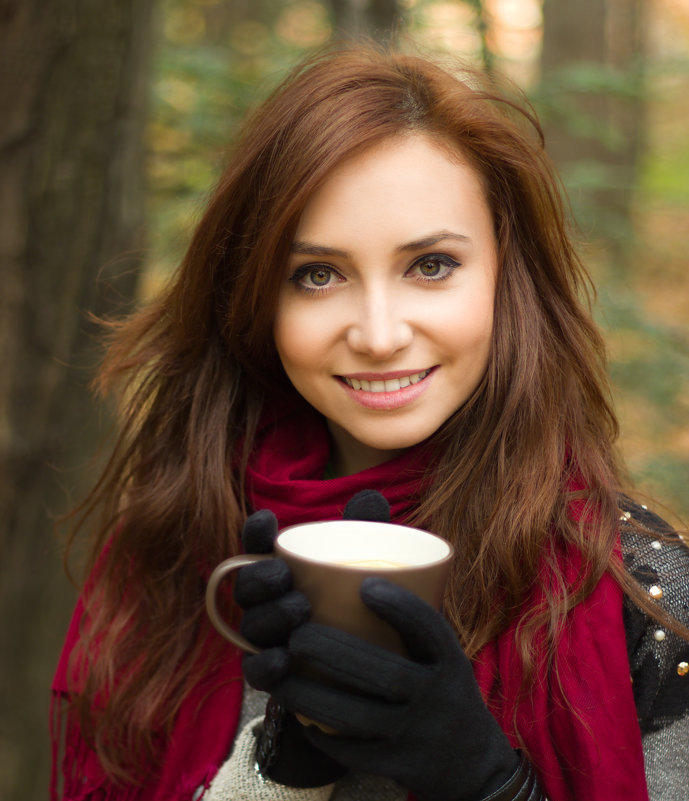 Woman with cup of tea - Мирослава Струк