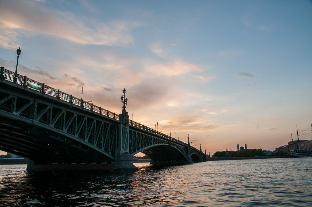 Нева - Полина Саталкина 