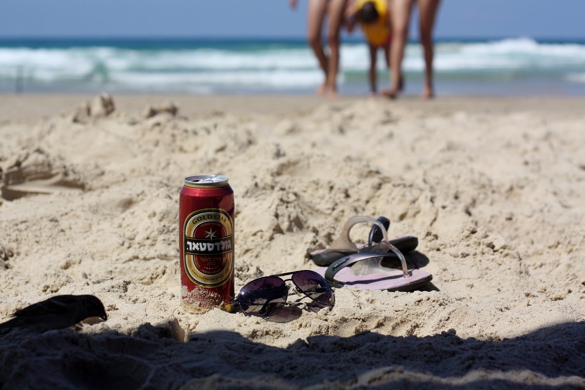 Пиво, пляж, девчёнки. - Марина 
