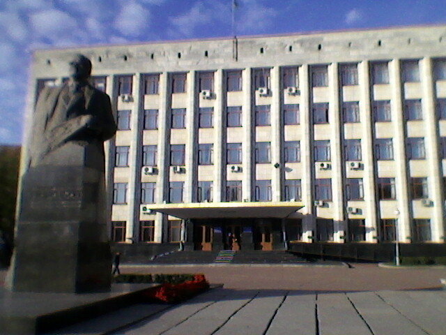 Памятник Королёву в центре Житомира - Миша Любчик