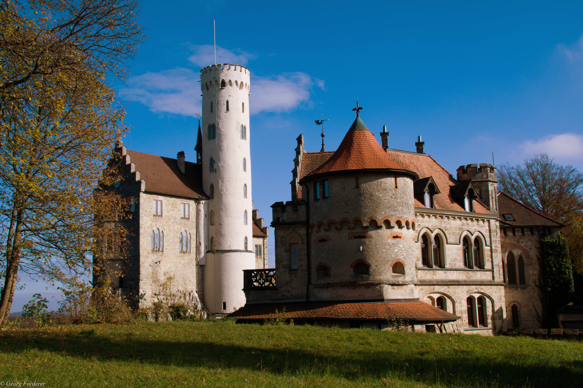 Замок Лихтенштайн(Германия) - Georg Förderer