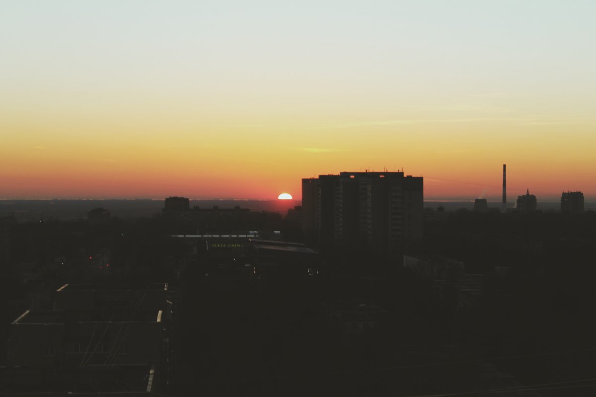 Закат на крыше - Елизавета Полторацкая