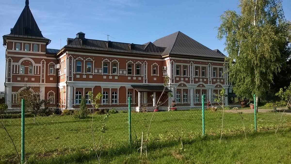 загородная резиденция Патриарха Кирилла - Мила 