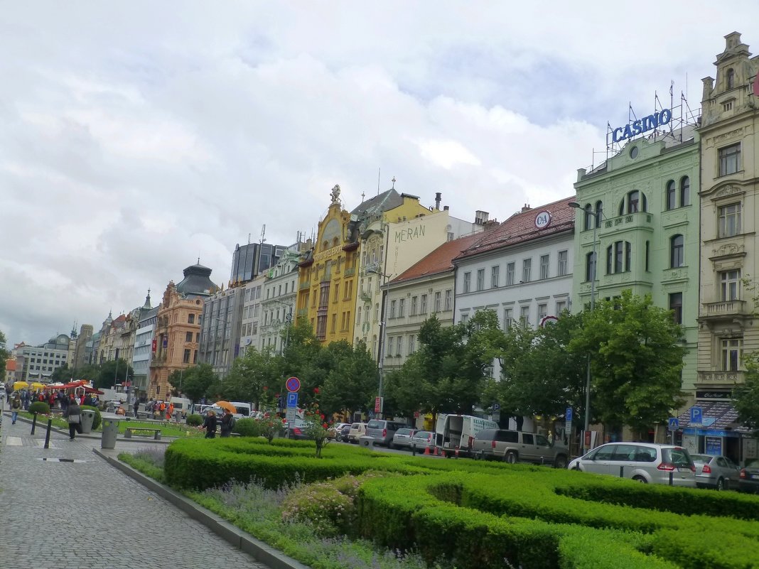 Вацлавская площадь, Прага - Наиля 