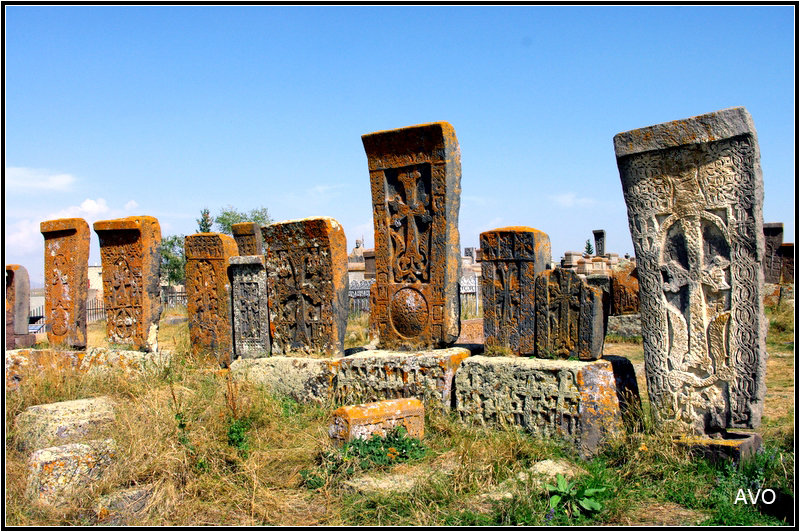 *** - AVETIS GHAZANCHYAN