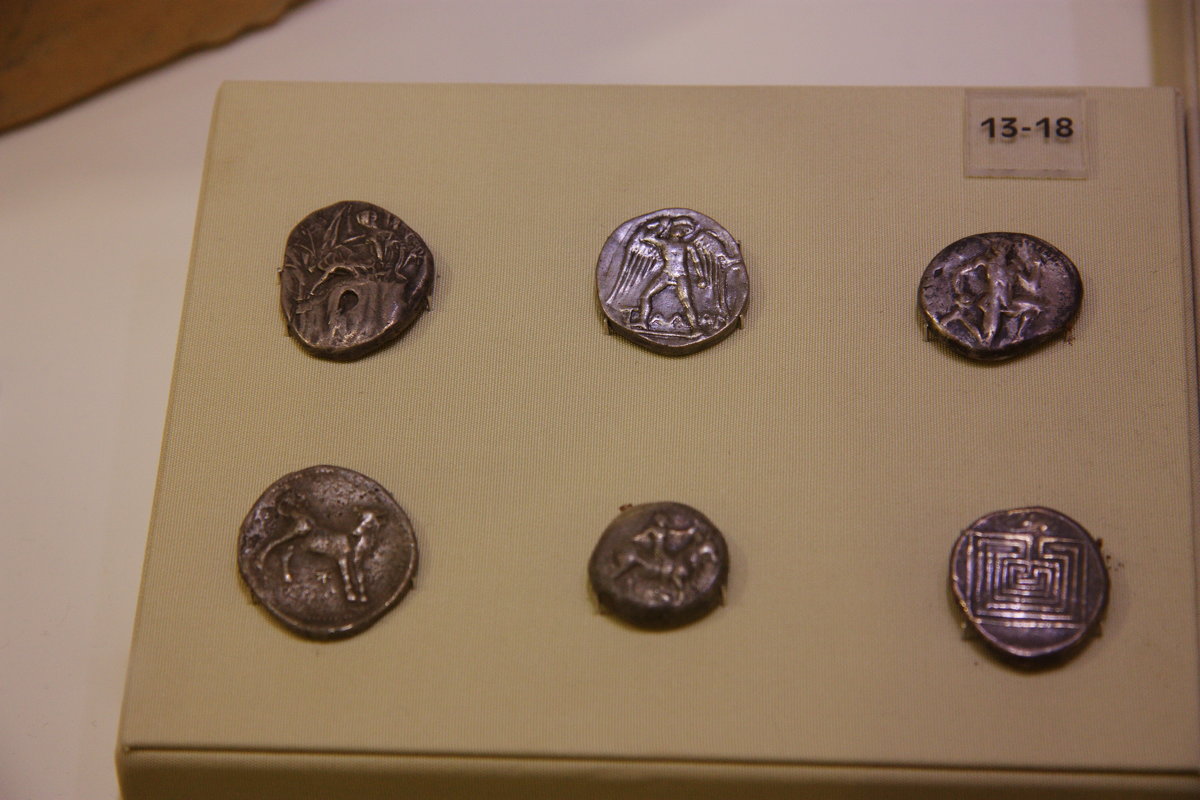 Монеты древнегреческих городов - Gennadiy Karasev