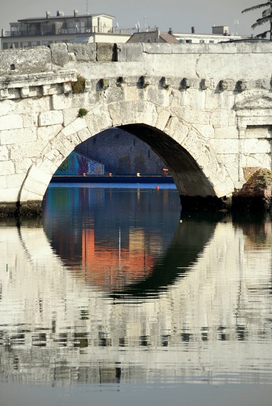 фрагмент моста Тиберия, Римини - Елена Познокос