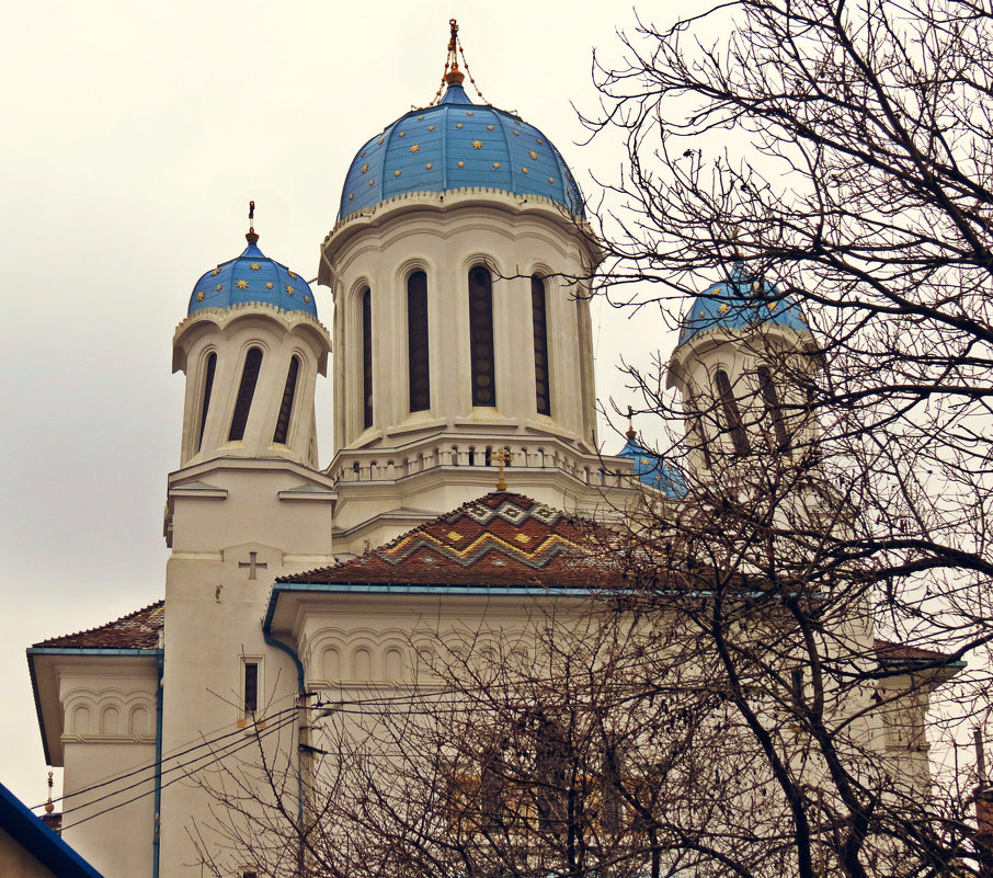 Церковь св.Николая....в простонародье -пьяная ,из-за формы куполов - Елена Михайловна