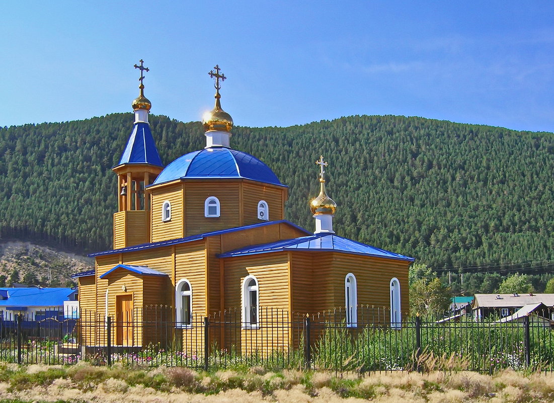 Православный храм в Нижнеангарске. - val-isaew2010 Валерий Исаев