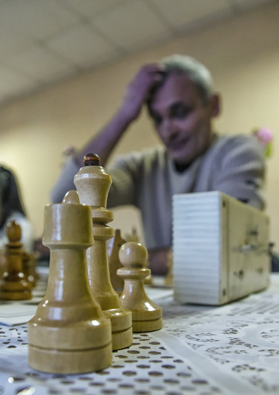 из серии "Портреты шахматистов" - Василий Либко