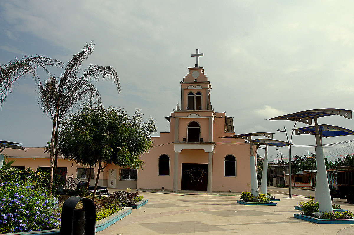Церковь в Эквадоре - Igor Khmelev