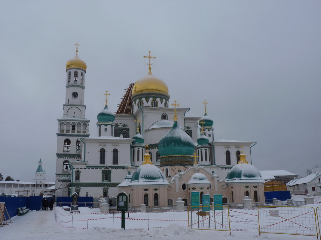 Возрождаемый  облик Воскресенского собора. - Galina Leskova