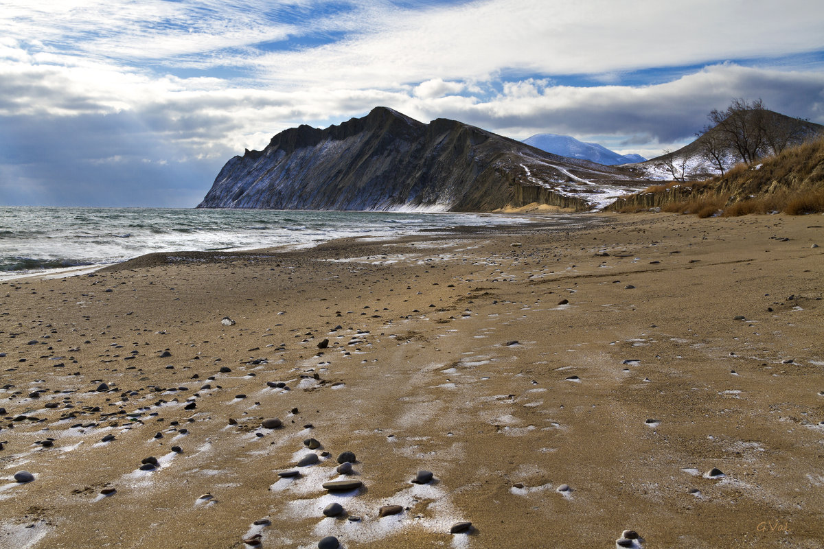 Зимний пляж - Геннадий Валеев