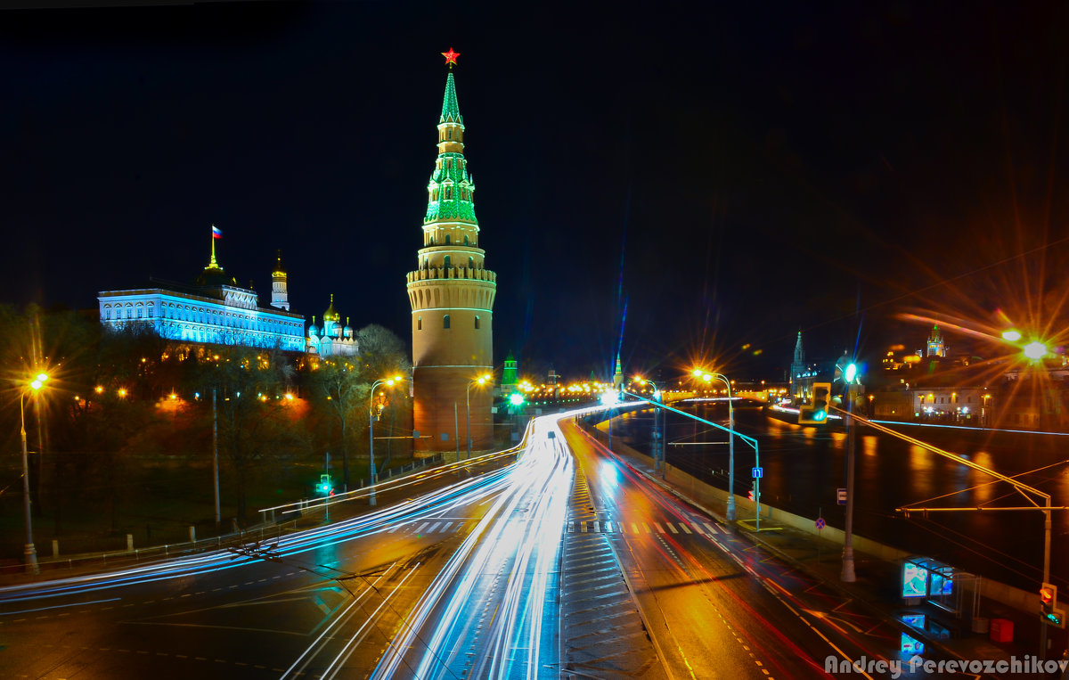 Огни Москвы - Андрей Перевозчиков