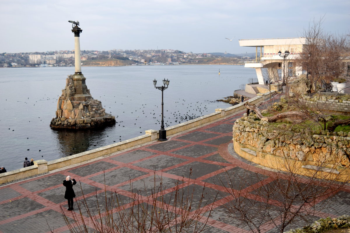 Памятник затопленным кораблям - Zinaida Belaniuk