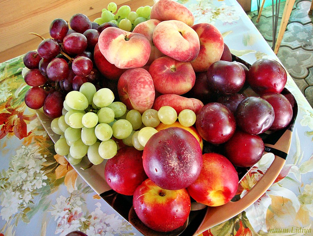 Изобилие фруктов - Лидия (naum.lidiya)