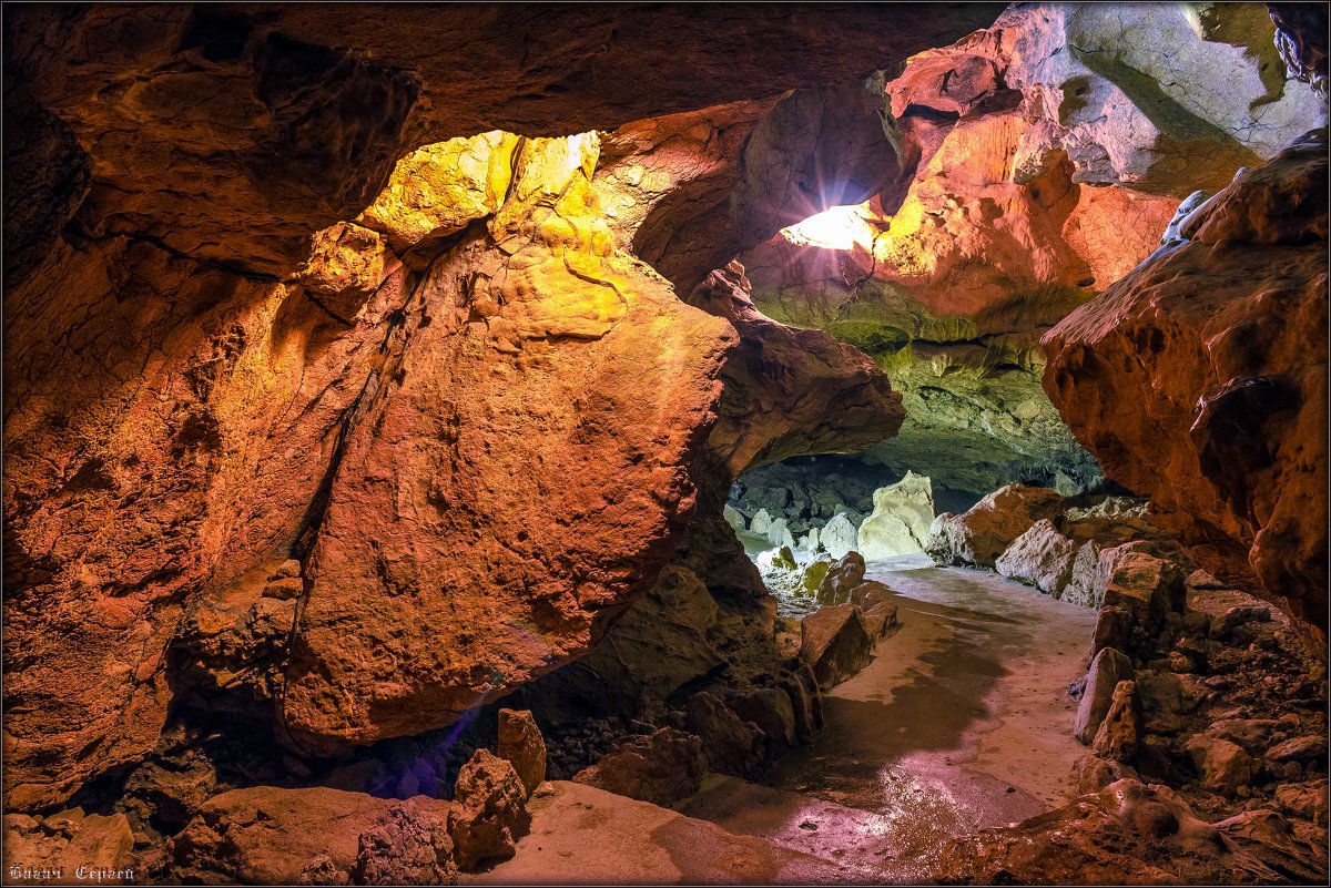 Красные пещеры - Sergey Bagach