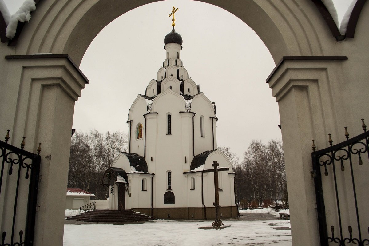 Церковь в память жертвам Чернобыля - валерий попов