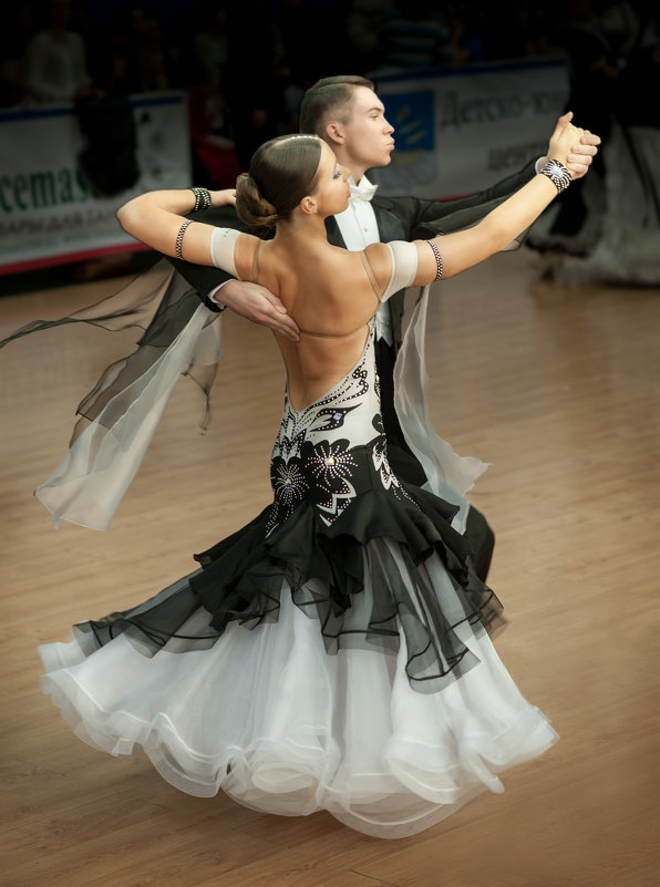 Конкурс бальные танцы - Олег Дроздов