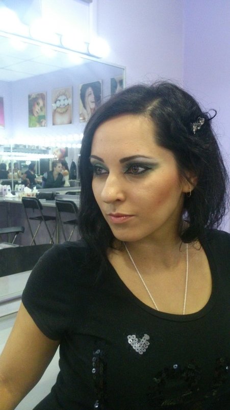 Make-up - Anjelika Mango